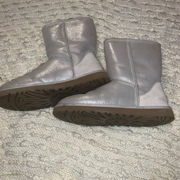 UGG Shoes - Ugg Classic Short Boots